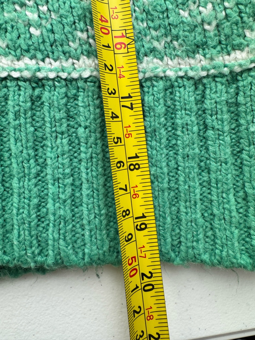 American Eagle Fair Isle Snow Drift Green White Cropped Sweater XS - Picture 7 of 9